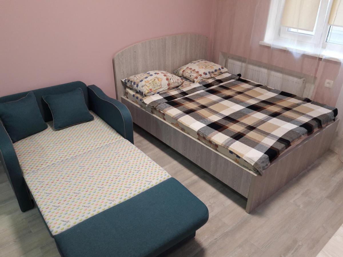 Apartments Near Metalist Stadium Kharkiv Eksteriør billede